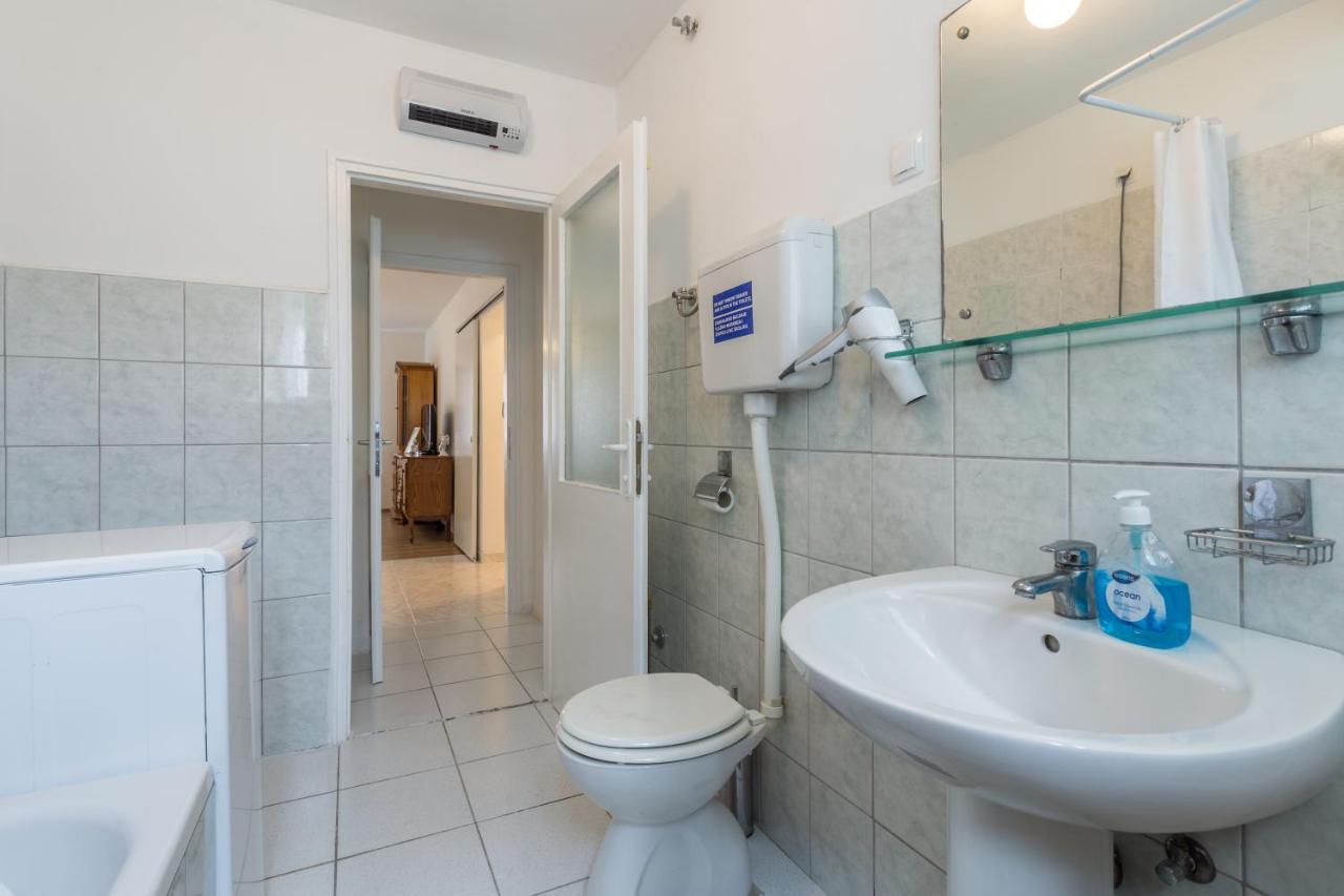 Apartment Nika Pula